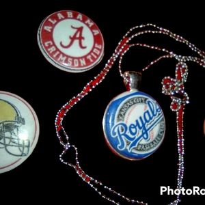 21 Sports Themed Magnetic Necklace